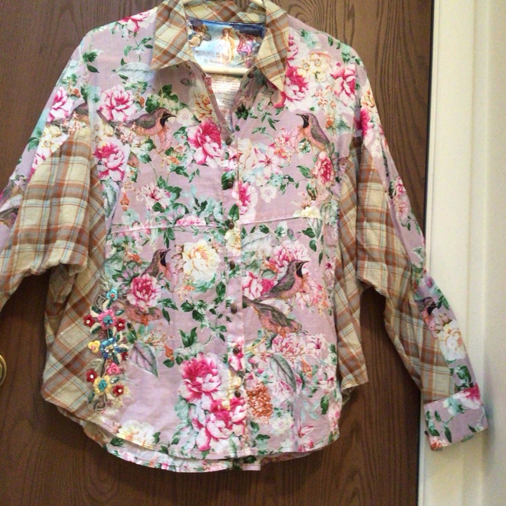 Floral Bird Print Button-Front Blouse in Pink